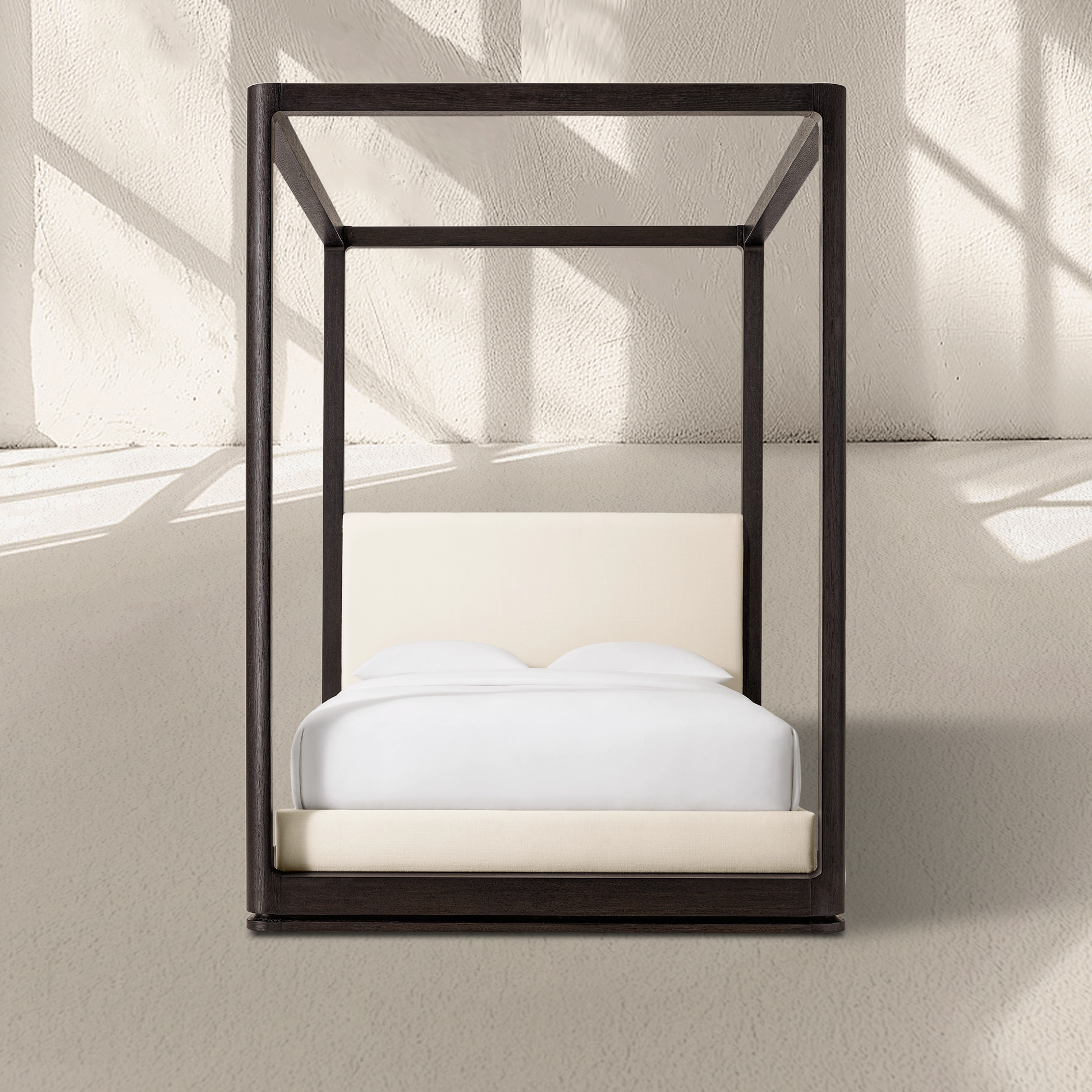 Ligné Upholstered Canopy Bed