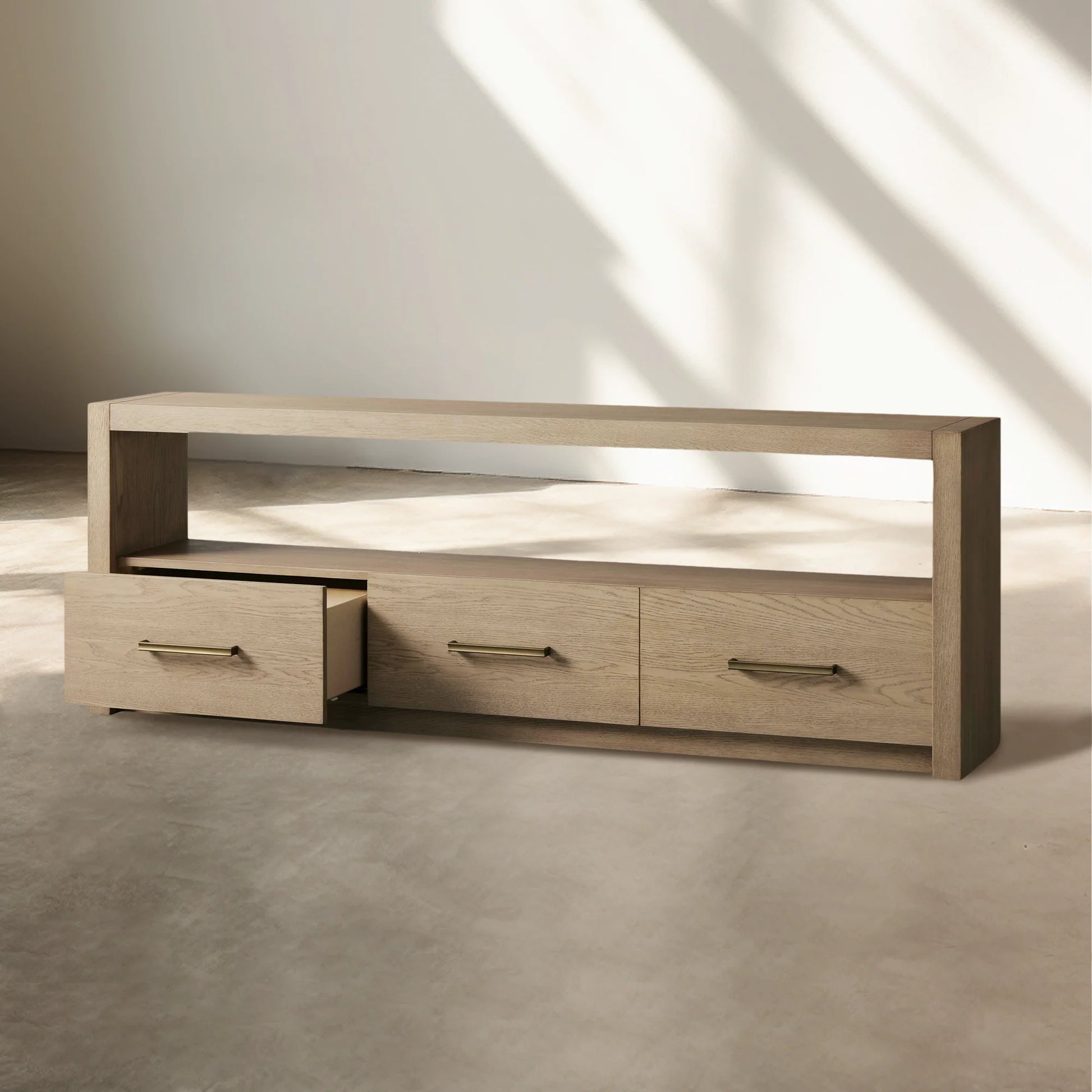 Ludwig Open Media Console